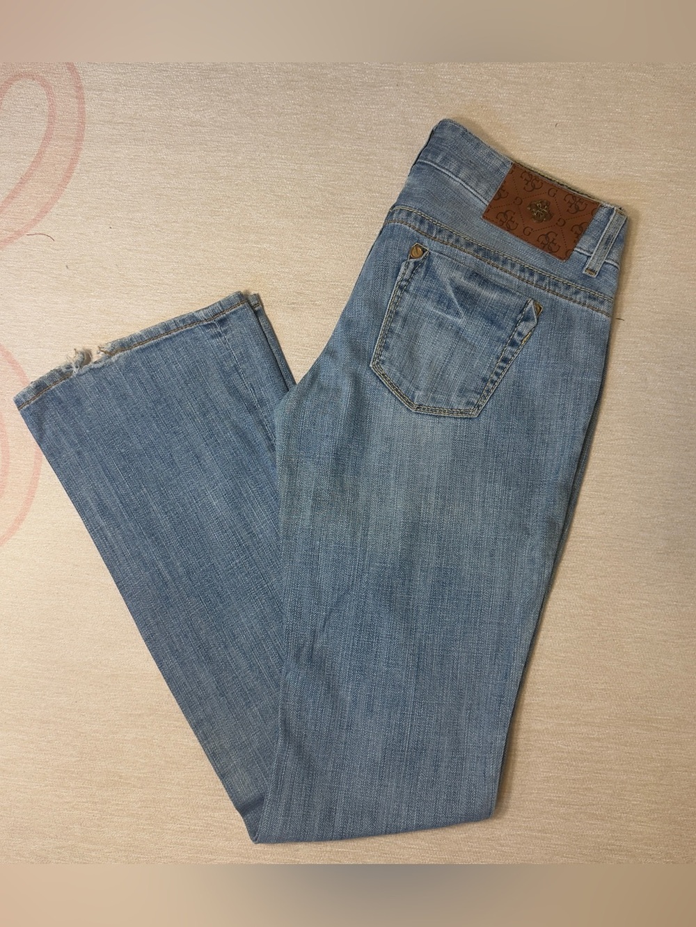 Guess Premium Daredevil Women’s Light Blue Straight-Leg Low Rise Jeans Size 30